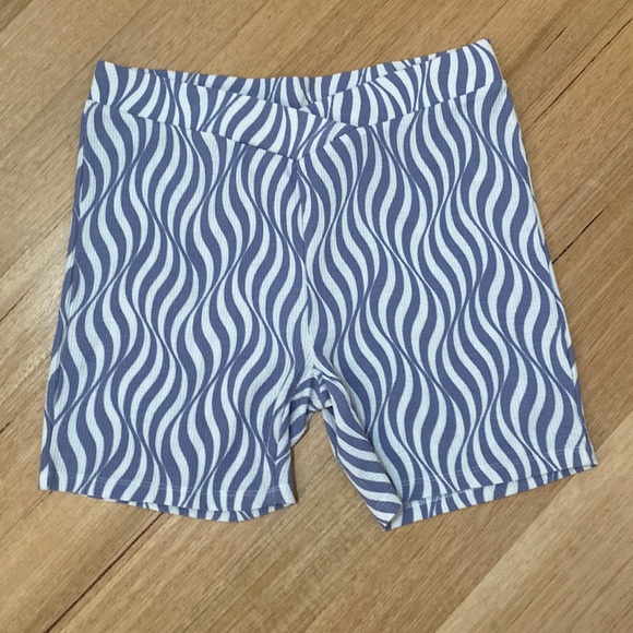Cotton On Body Pants - Cotton On Body - Bike Shorts - Size Medium